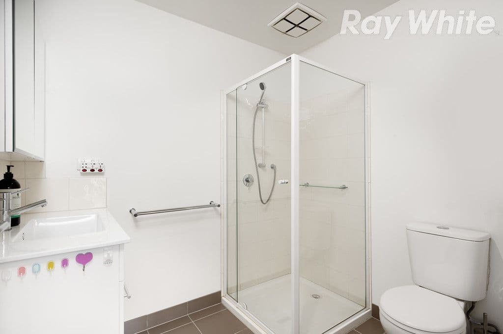 3 Poinsettia Court, Bundoora VIC 3083, Bundoora - Thumbnail 6