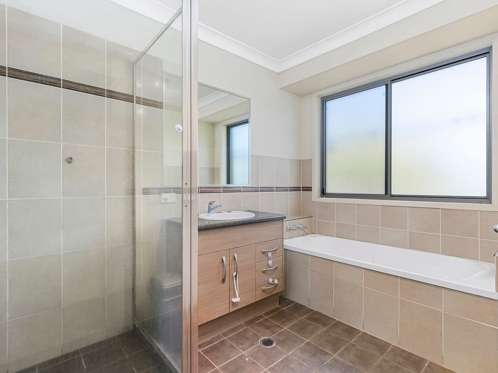 13 Devalera Street, Collingwood Park QLD 4301, Collingwood Park - Thumbnail 8
