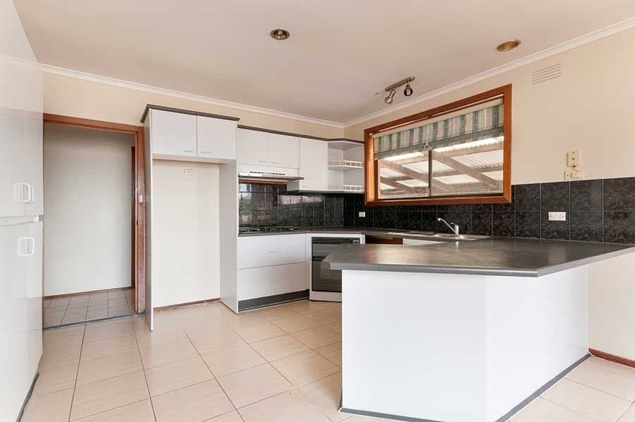20 Medway Road, Craigieburn VIC 3064, Craigieburn - Thumbnail 2