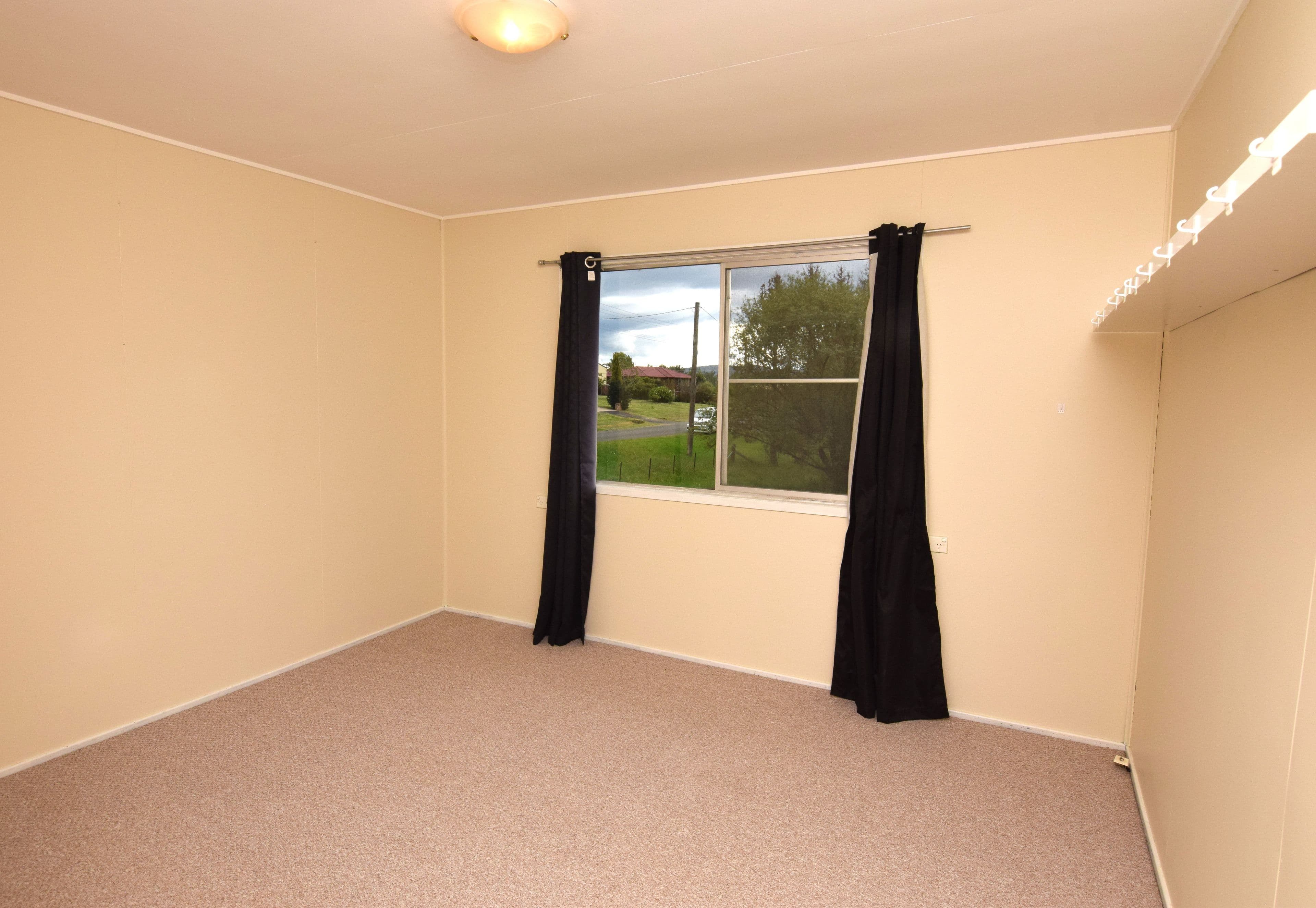 127 Duncan Street, Tenterfield NSW 2372, Tenterfield - Thumbnail 3