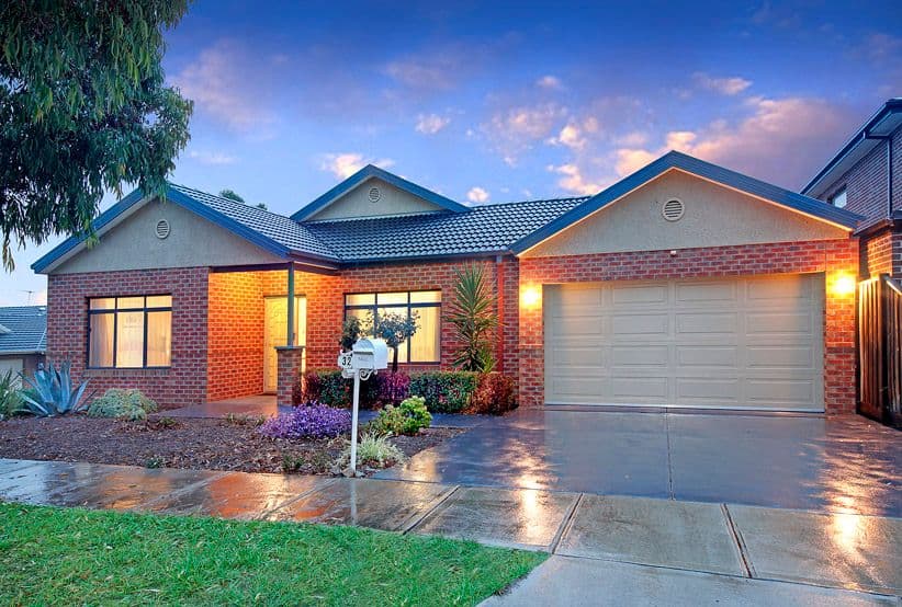 32 Skyline Drive, SOUTH MORANG VIC 3752, South Morang - Image 1