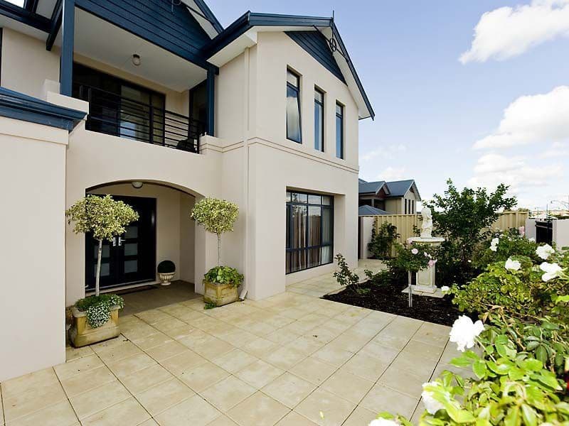 201/20 Garden Street, South Yarra - Thumbnail 3