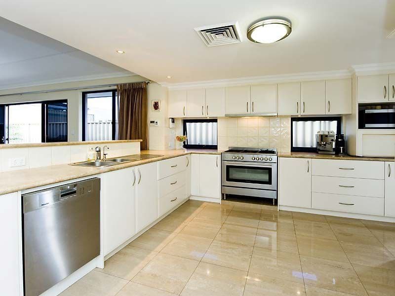201/20 Garden Street, South Yarra - Thumbnail 6