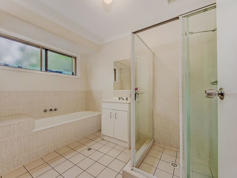 9 Parkside Circuit, ROBINA QLD 4226, Robina - Thumbnail 8