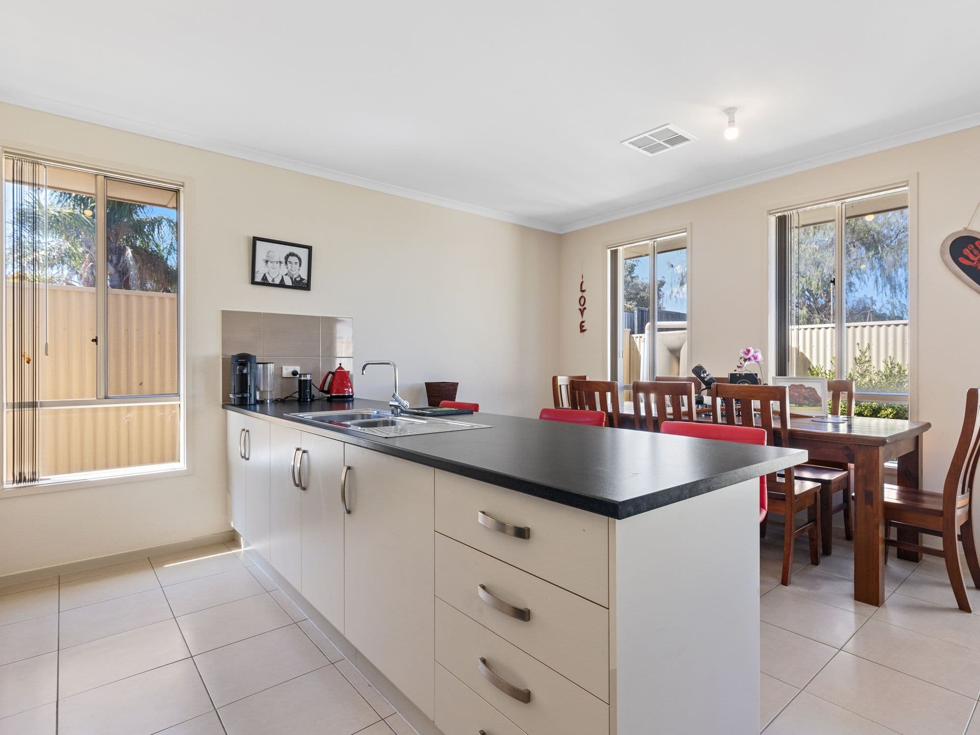 60B Sherriffs Road, Morphett Vale SA 5162, Morphett Vale - Thumbnail 3