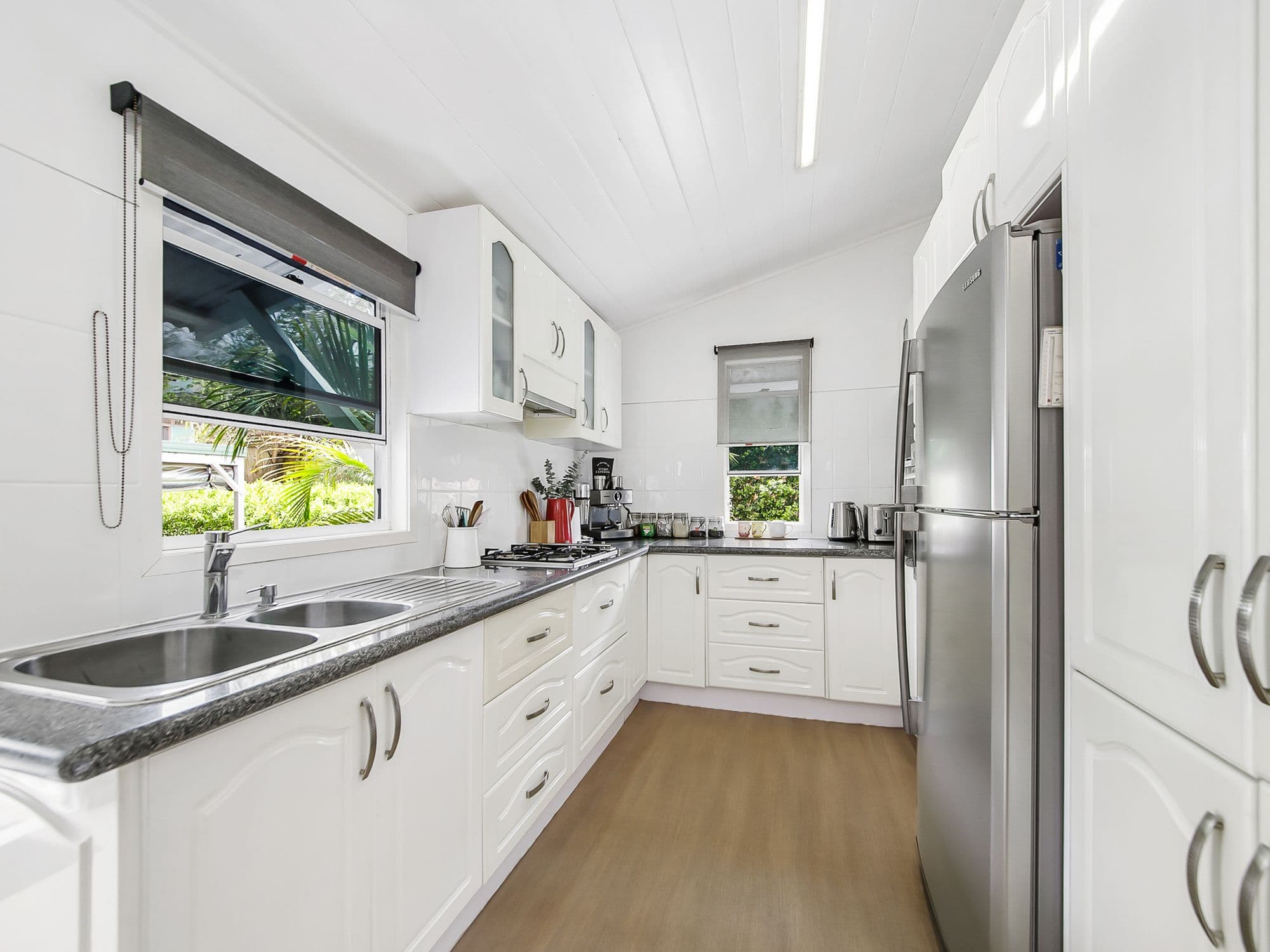 43 Marvin Street, Holland Park West QLD 4121, Holland Park West - Thumbnail 5