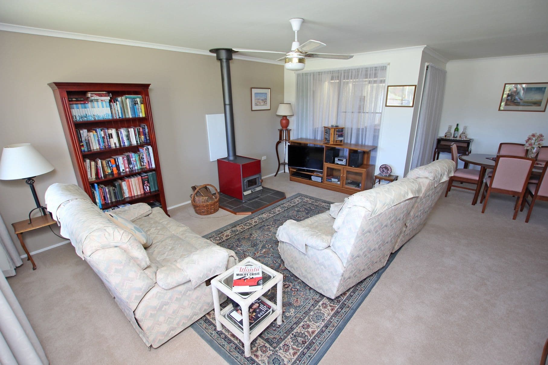 30 Dalgety Crescent, Green Point - Thumbnail 2