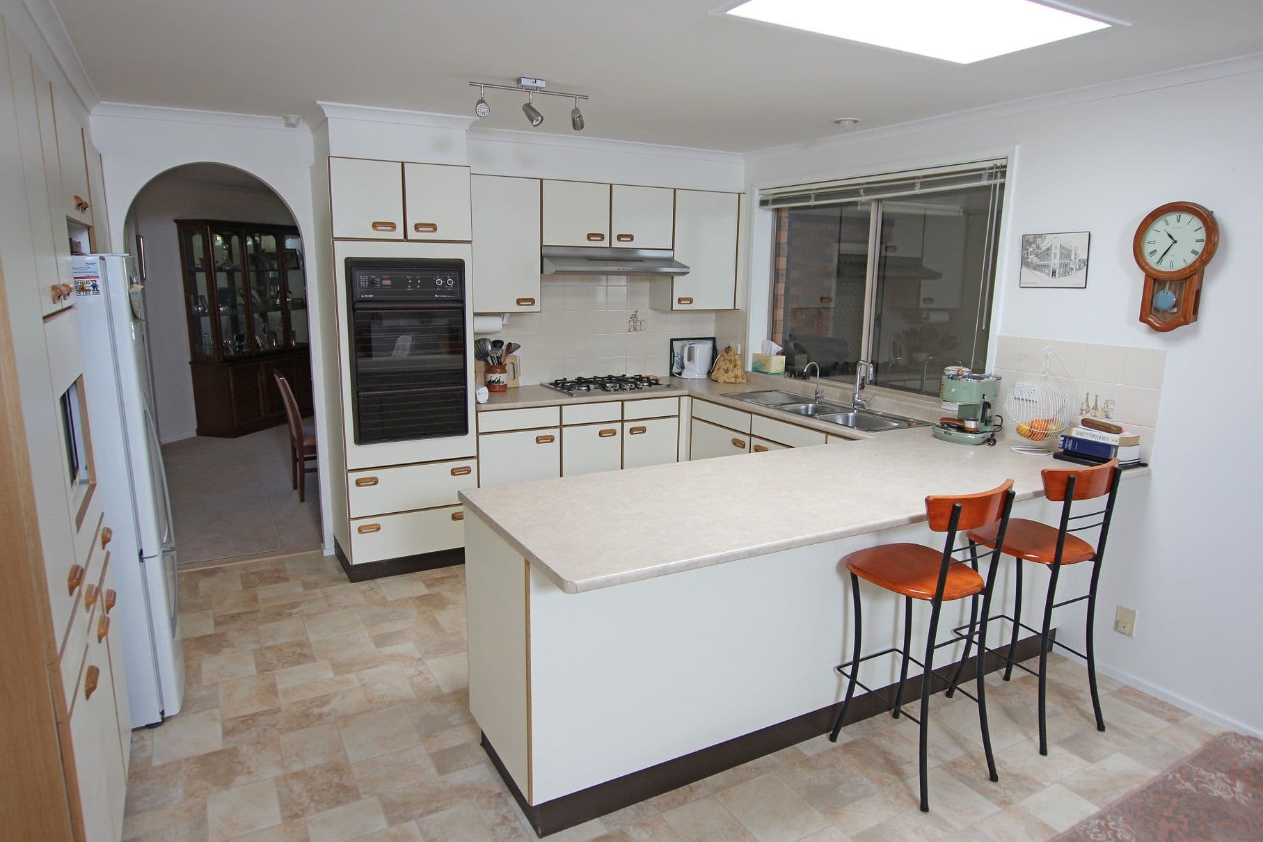 30 Dalgety Crescent, Green Point - Thumbnail 4