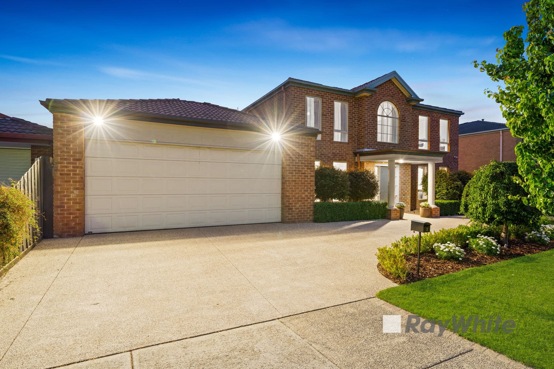 3 Berkshire Place, Narre Warren South VIC 3805, Narre Warren South - Thumbnail 2