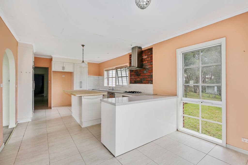 22 Alfred Street, Wandin North VIC 3139, Wandin North - Thumbnail 3