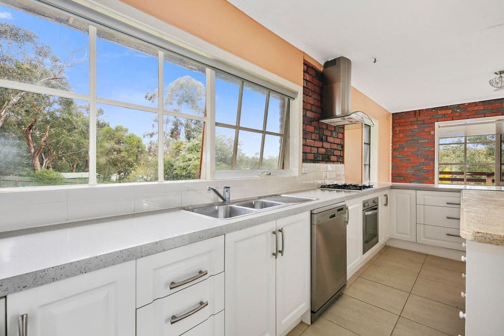 22 Alfred Street, Wandin North VIC 3139, Wandin North - Thumbnail 6