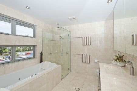 302 "Ivory", 1 Fifth Avenue, BURLEIGH HEADS QLD 4220, Burleigh Heads - Thumbnail 8