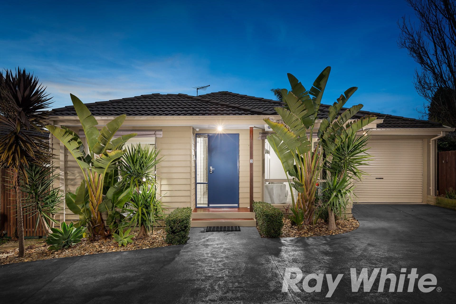 9 Coromandel Crescent South, Knoxfield VIC 3180, Knoxfield - Image 1