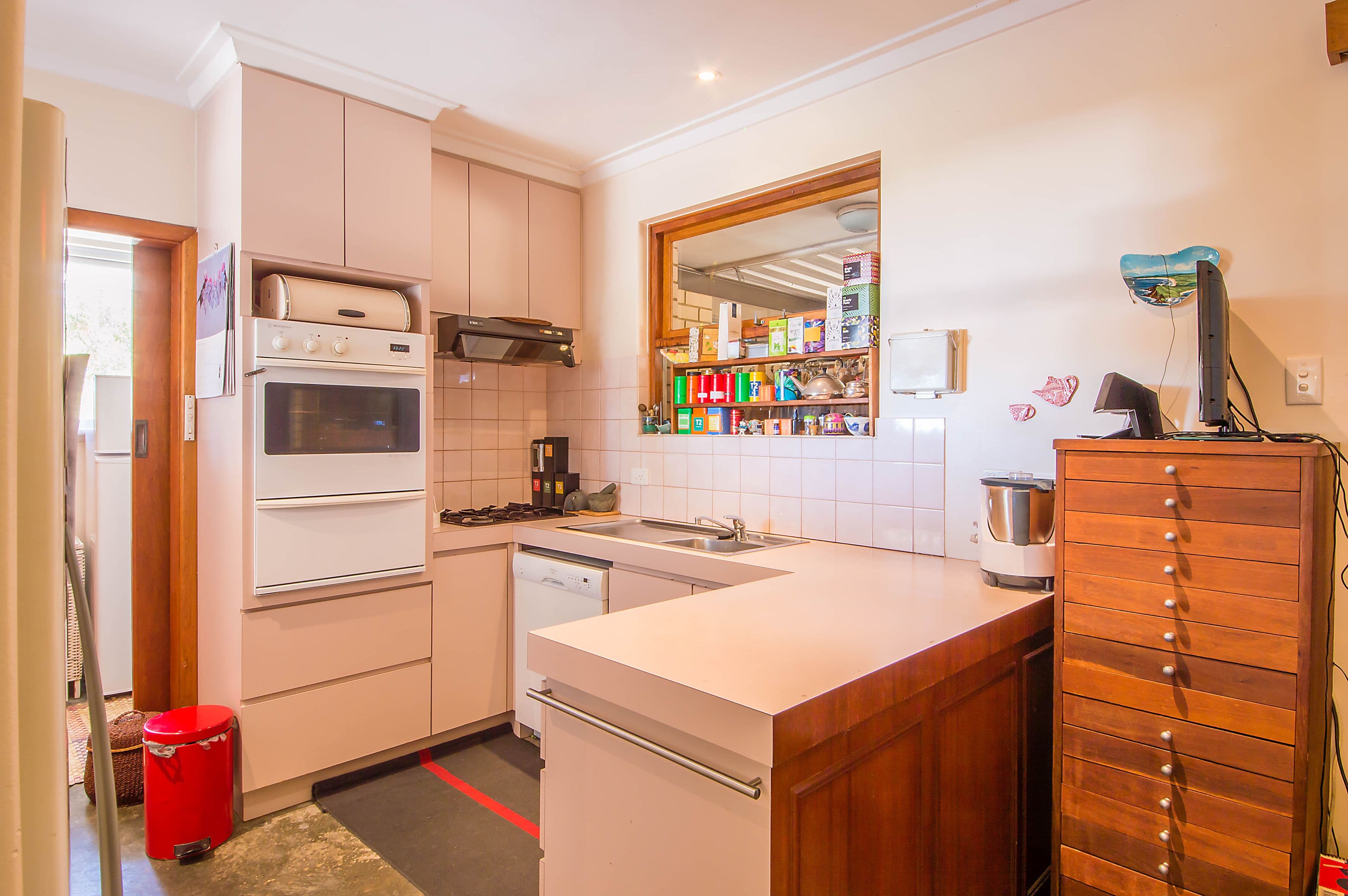 4 Menner Court, Scarborough WA 6019, Scarborough - Thumbnail 4