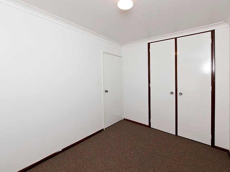 17 Goongarrie Drive, Waikiki WA 6169, Waikiki - Thumbnail 5