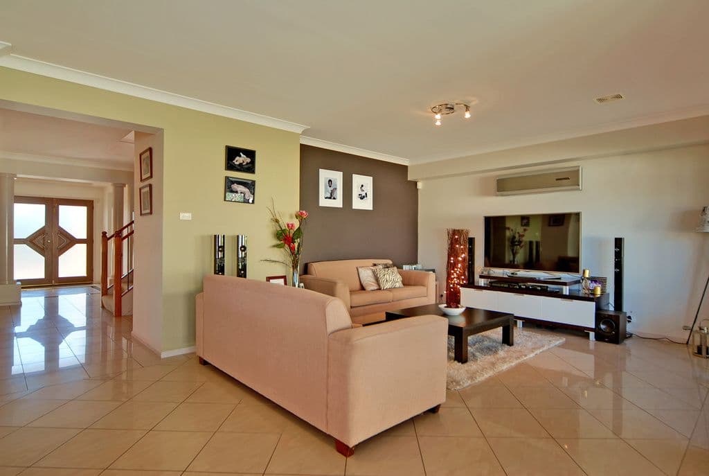 18 Eucumbene Avenue, FLINDERS NSW 2529, Flinders - Thumbnail 3