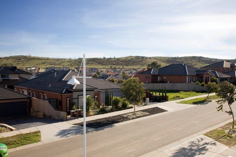 6 Parlette Terrace, South Morang VIC 3752, South Morang - Thumbnail 3