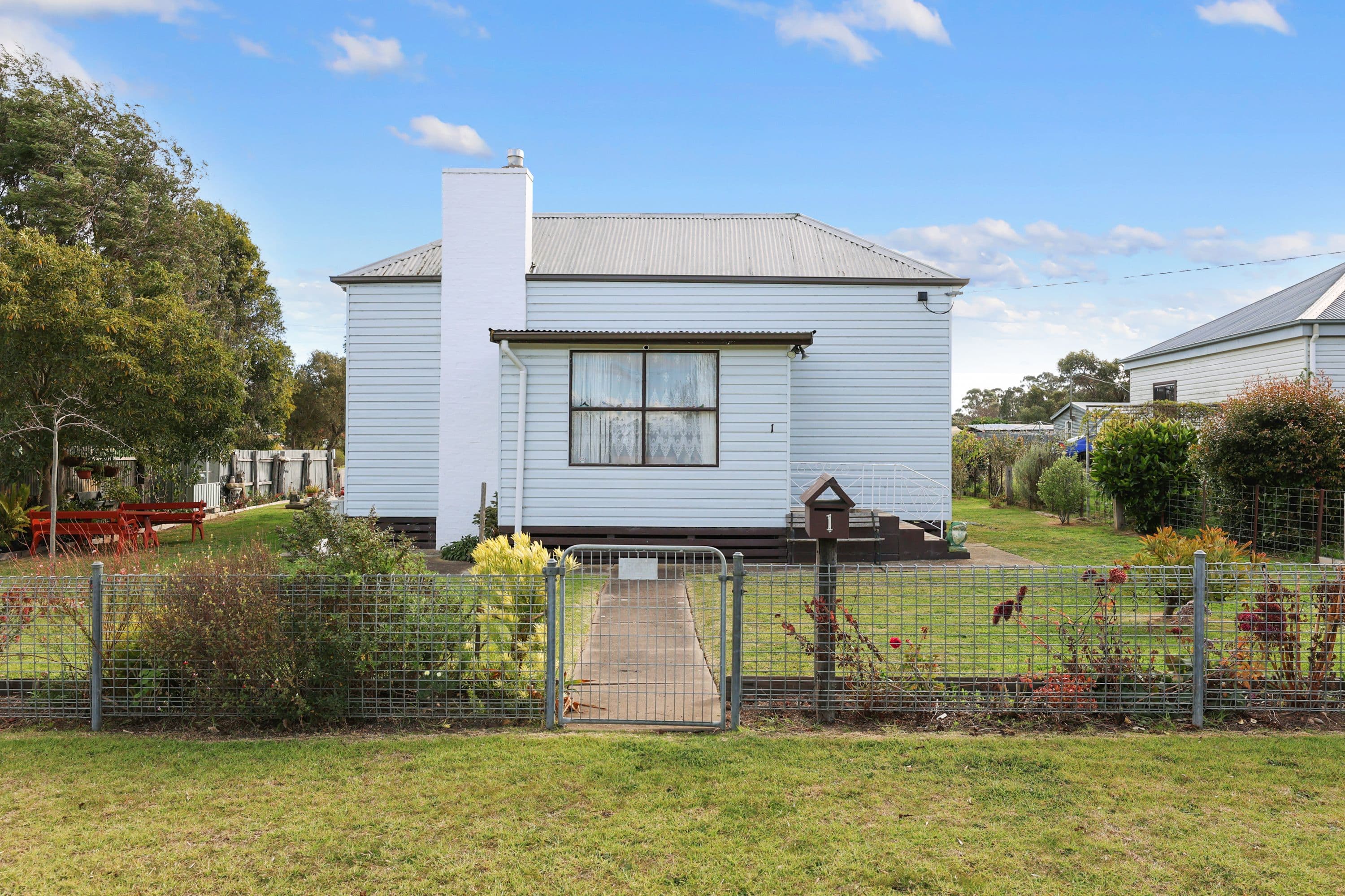 1 Heriot Street, Lismore VIC 3324, Lismore - Thumbnail 2
