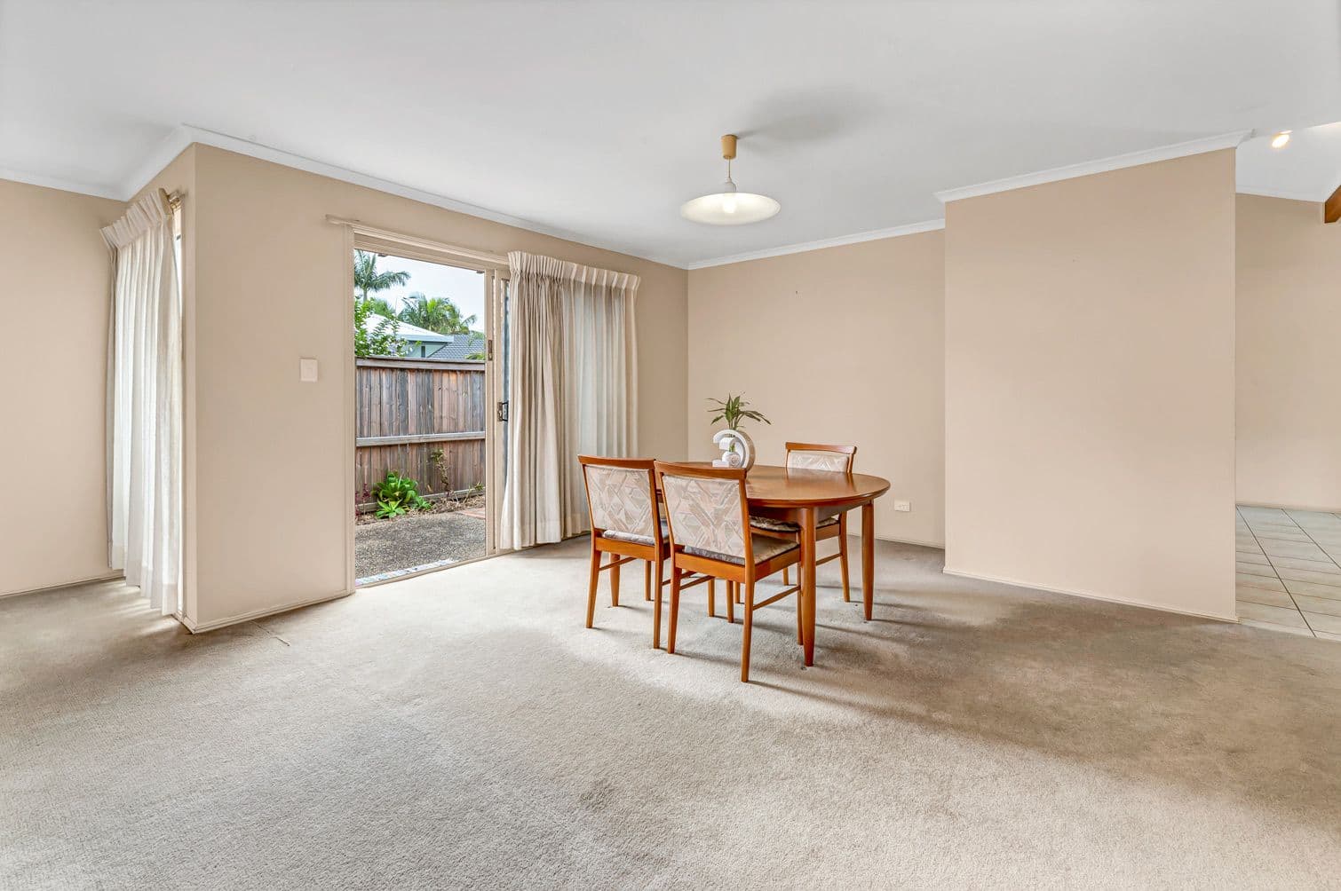 19 Sundown Drive, Paradise Point QLD 4216, Paradise Point - Thumbnail 5