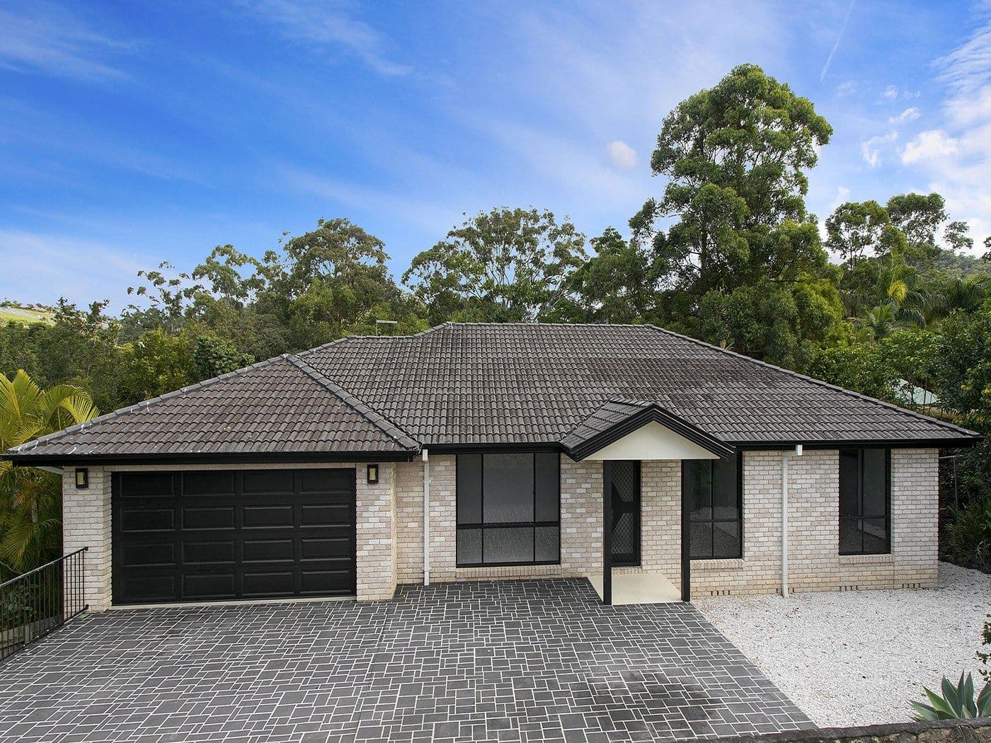 13 Grasslands Close, Coffs Harbour - Thumbnail 2