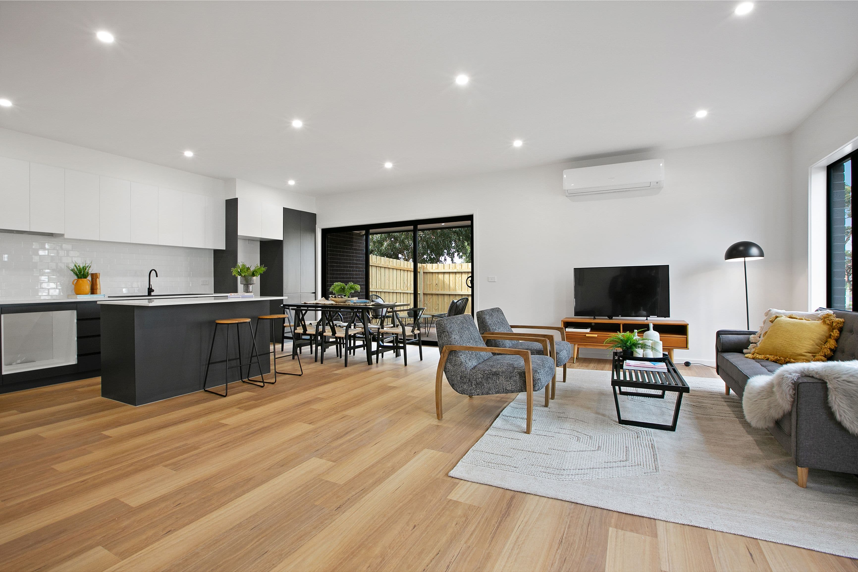 6 KARUMBA Place, Riverhills QLD 4074, Riverhills - Thumbnail 5