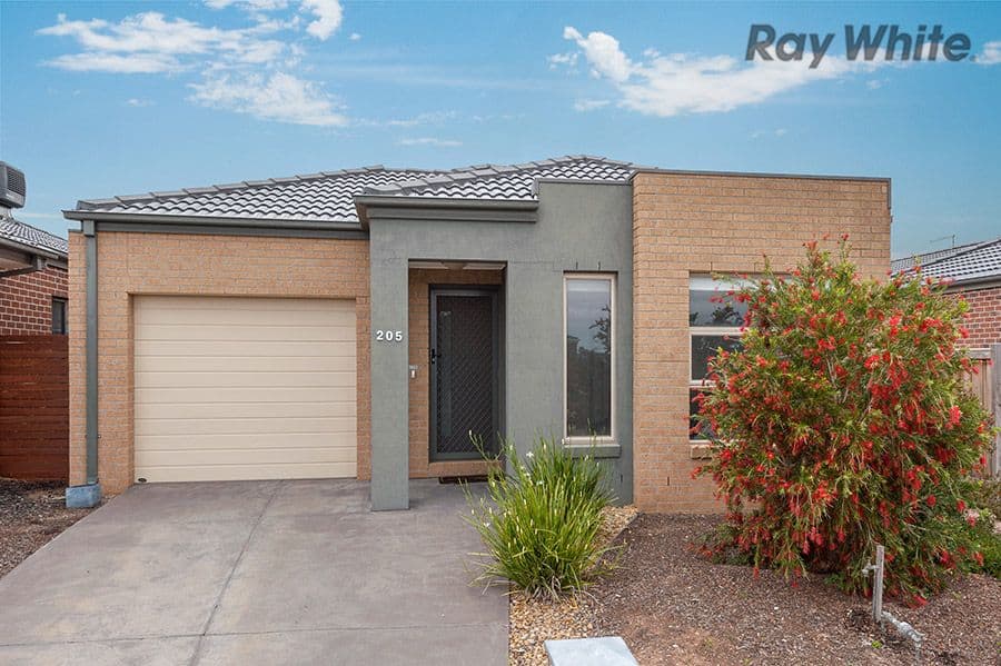 205 Botanica Springs Boulevard, Brookfield VIC 3338, Brookfield - Image 1