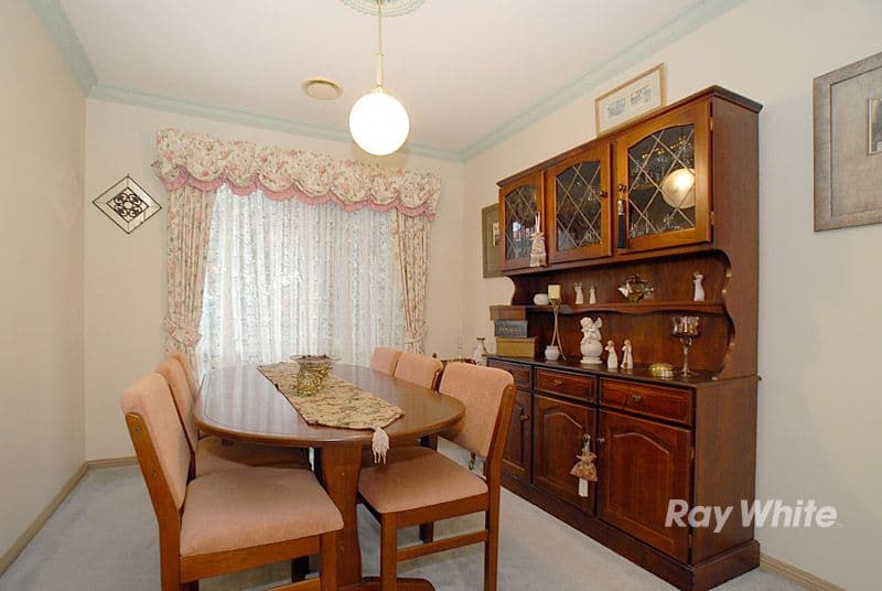 160 Telford Drive, BERWICK VIC 3806, Berwick - Thumbnail 5