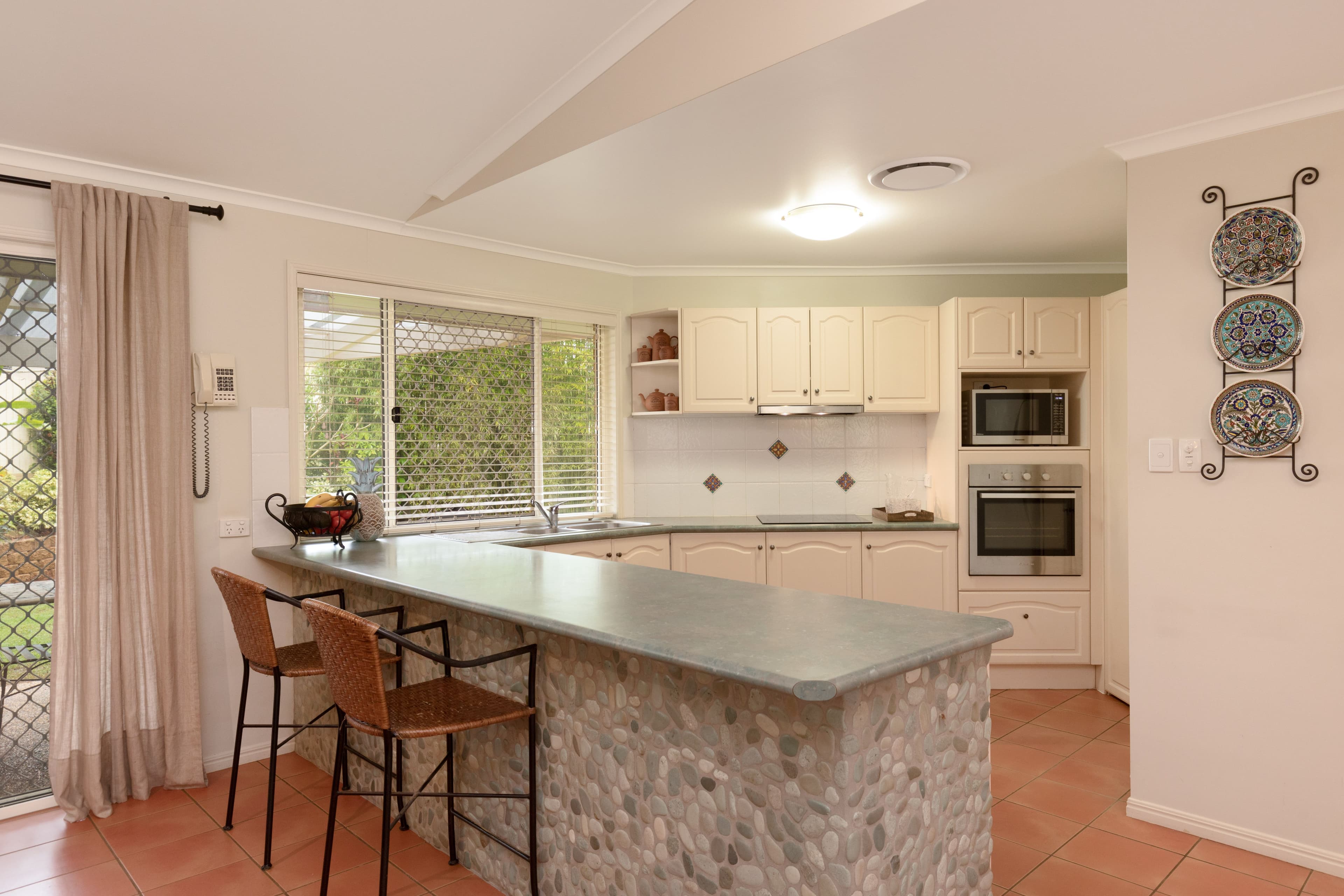 91 Chisholm Drive, Caroline Springs - Thumbnail 5