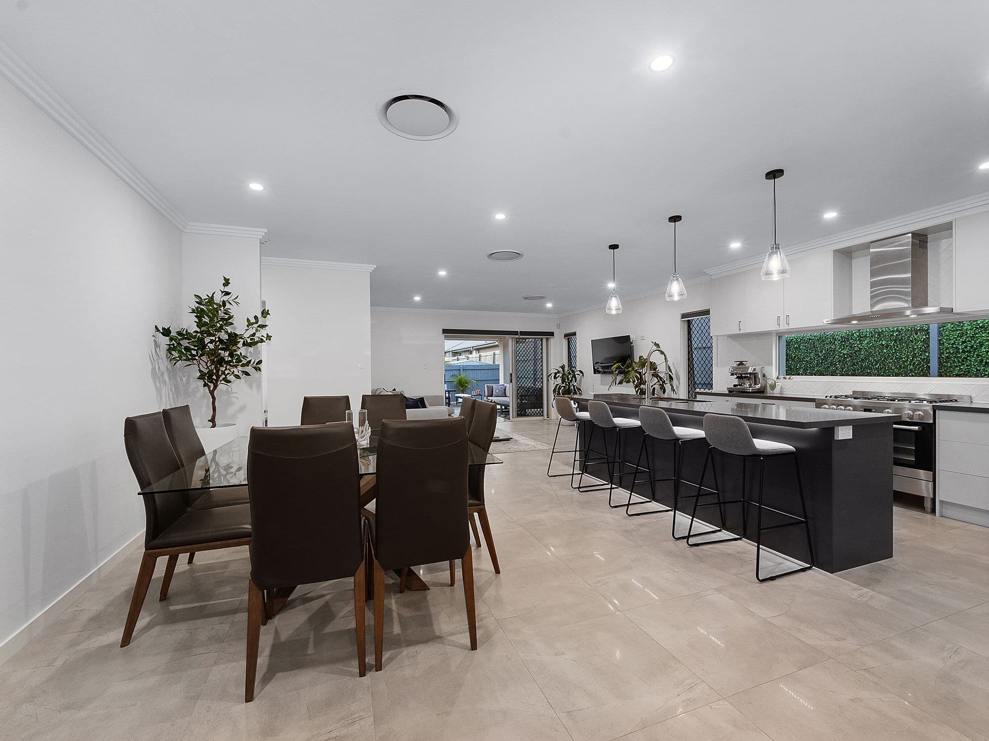 6 Heathcote Street, South Ripley QLD 4306, South Ripley - Thumbnail 4
