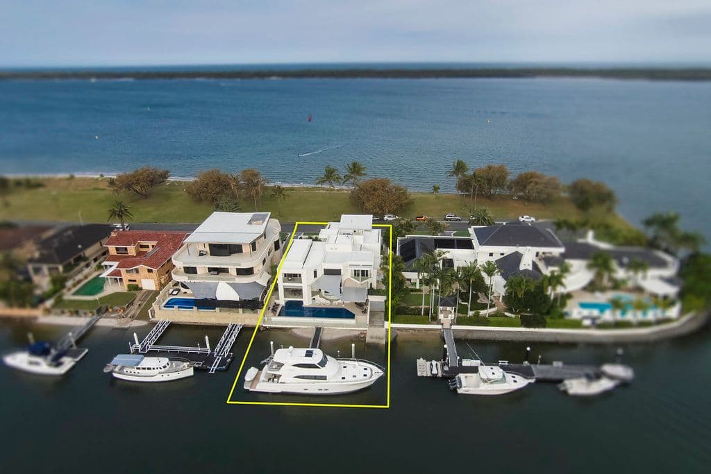 8 Shearwater Esplanade, Runaway Bay QLD 4216, Runaway Bay - Thumbnail 3