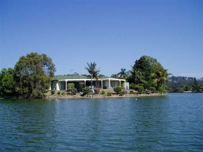 13 Boom Court, CURRUMBIN WATERS QLD 4223, Currumbin Waters - Image 1