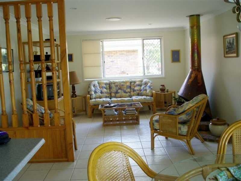 13 Boom Court, CURRUMBIN WATERS QLD 4223, Currumbin Waters - Thumbnail 4