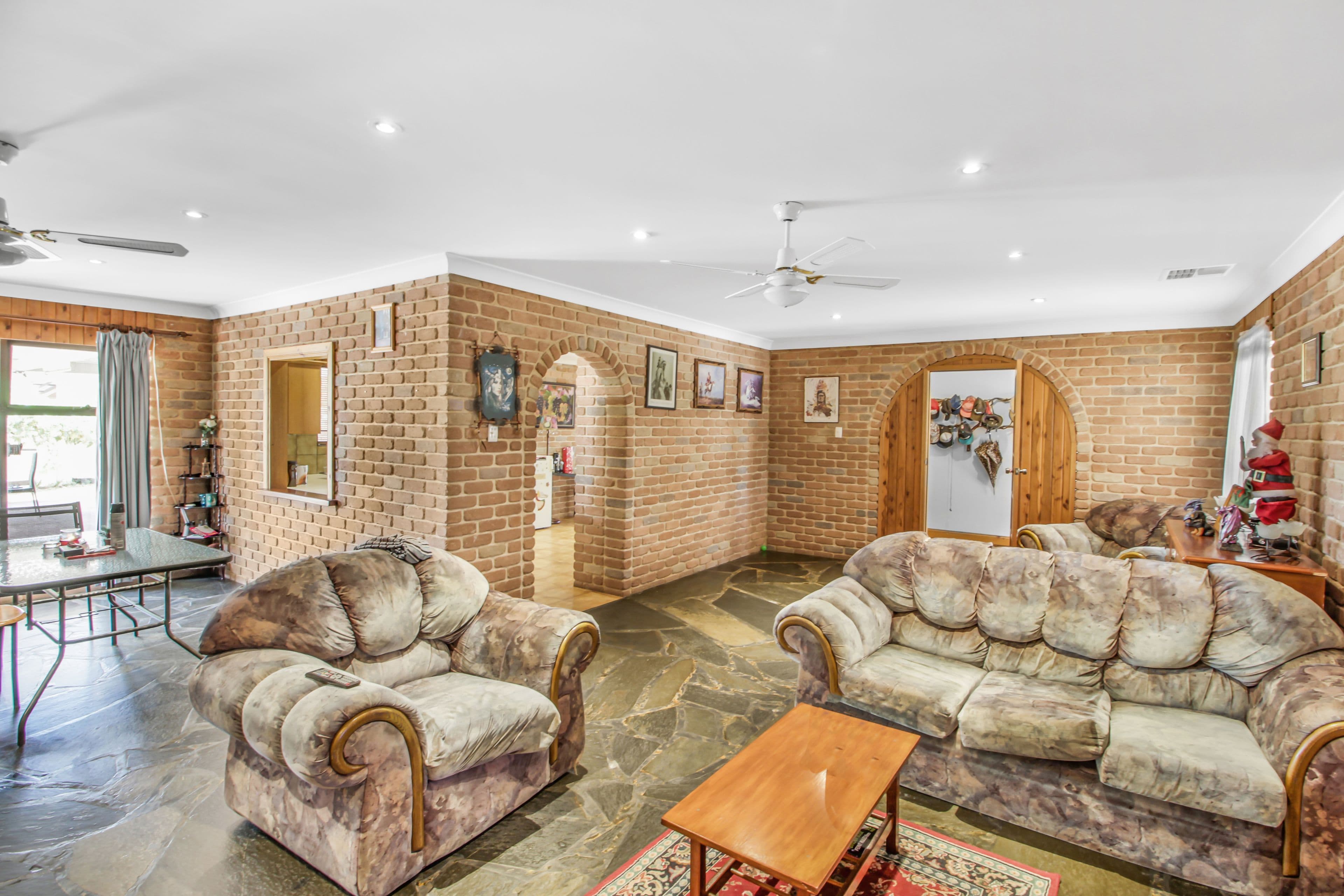 11 Dyer Court, Renmark SA 5341, Renmark - Thumbnail 2