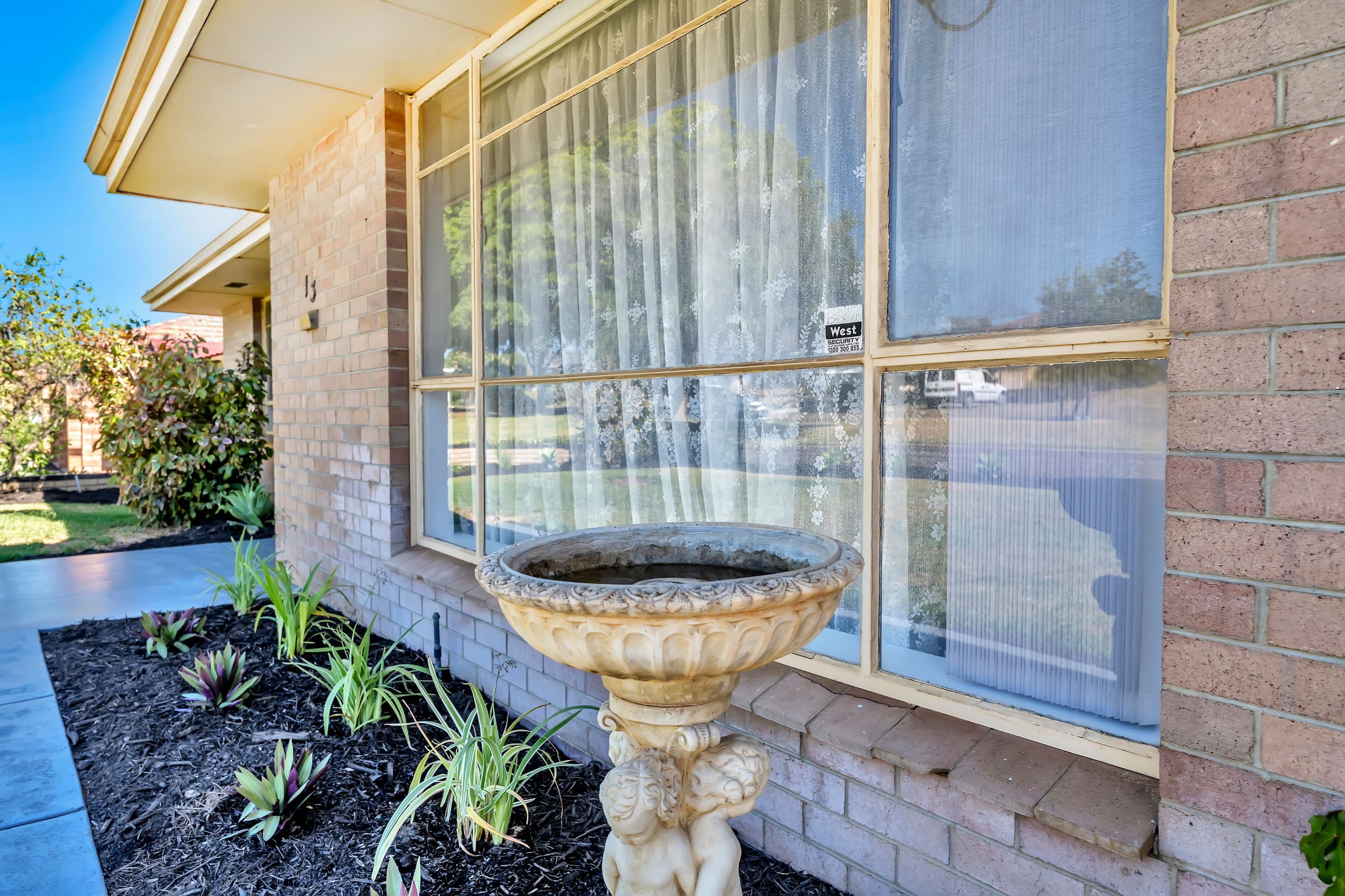 13 Graham Street, Spearwood WA 6163, Spearwood - Thumbnail 3