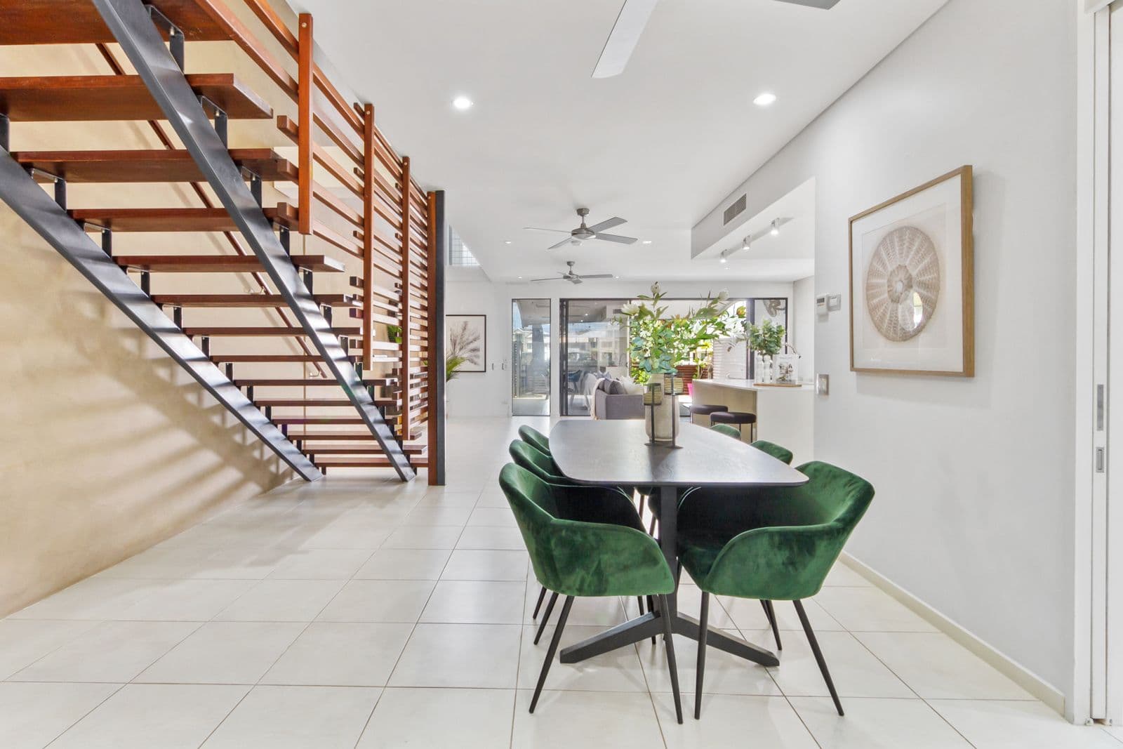 11 Kestrel Lane, Coomera Waters QLD 4209, Coomera - Thumbnail 4