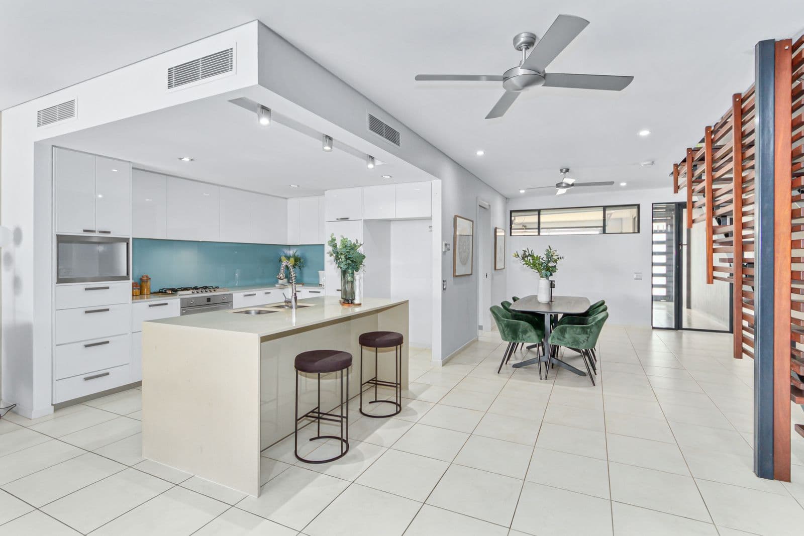 11 Kestrel Lane, Coomera Waters QLD 4209, Coomera - Thumbnail 5