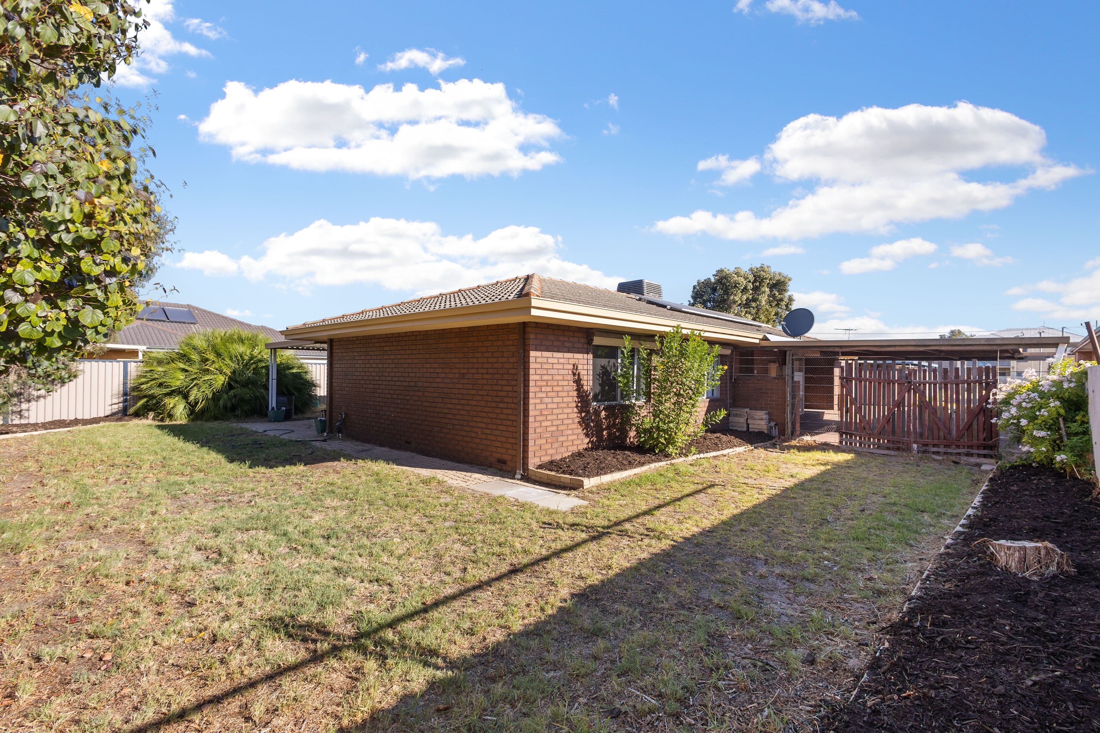 10B Redcliffe Street, East Cannington WA 6107, East Cannington - Image 1