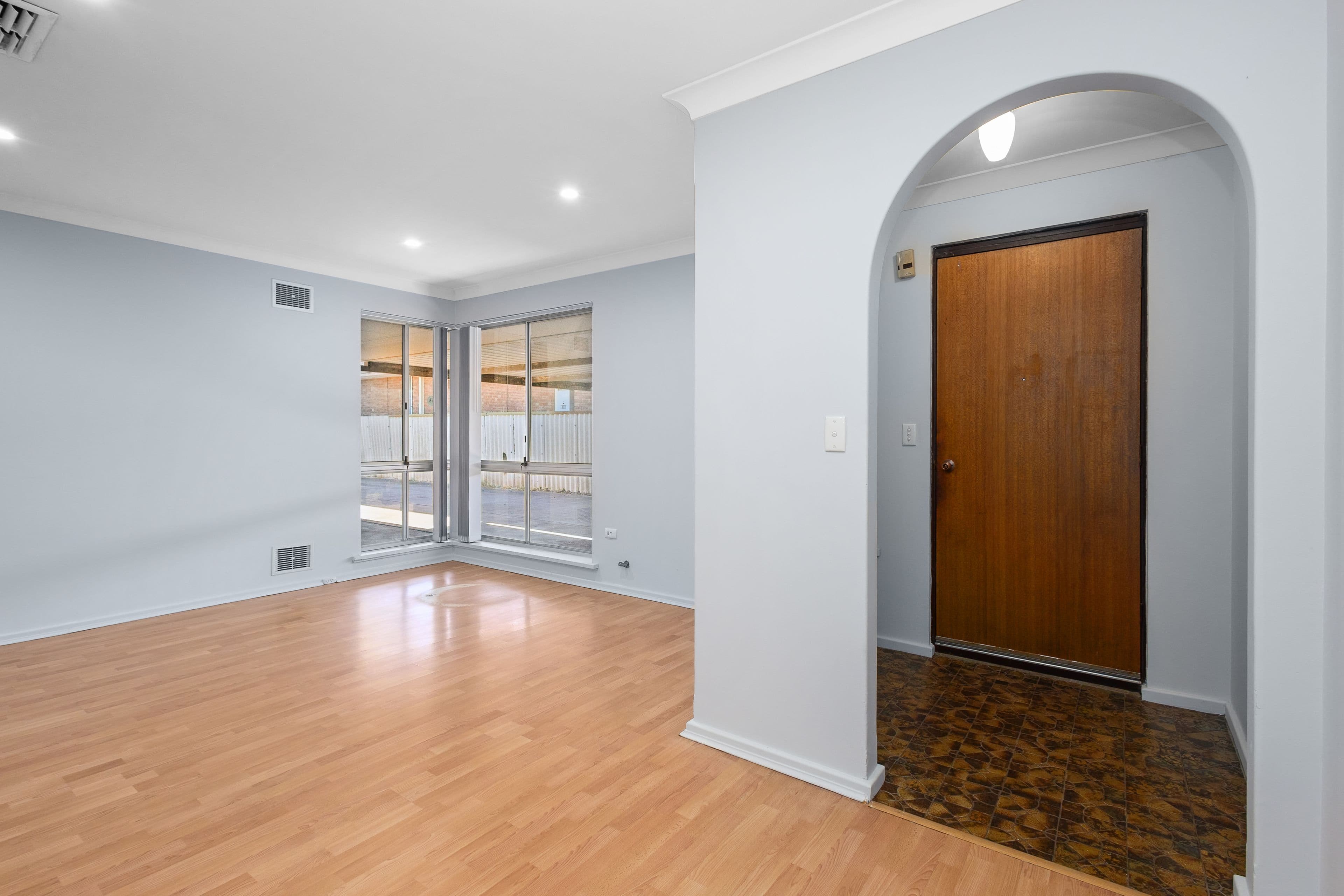 10B Redcliffe Street, East Cannington WA 6107, East Cannington - Thumbnail 4