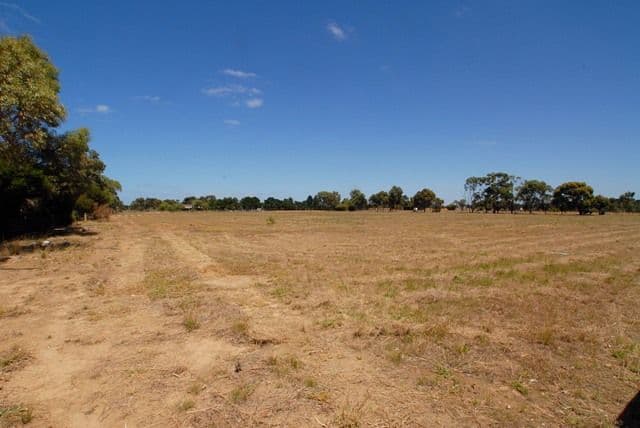 40 Calvert Road, LITTLE RIVER VIC 3211, Little River - Thumbnail 3