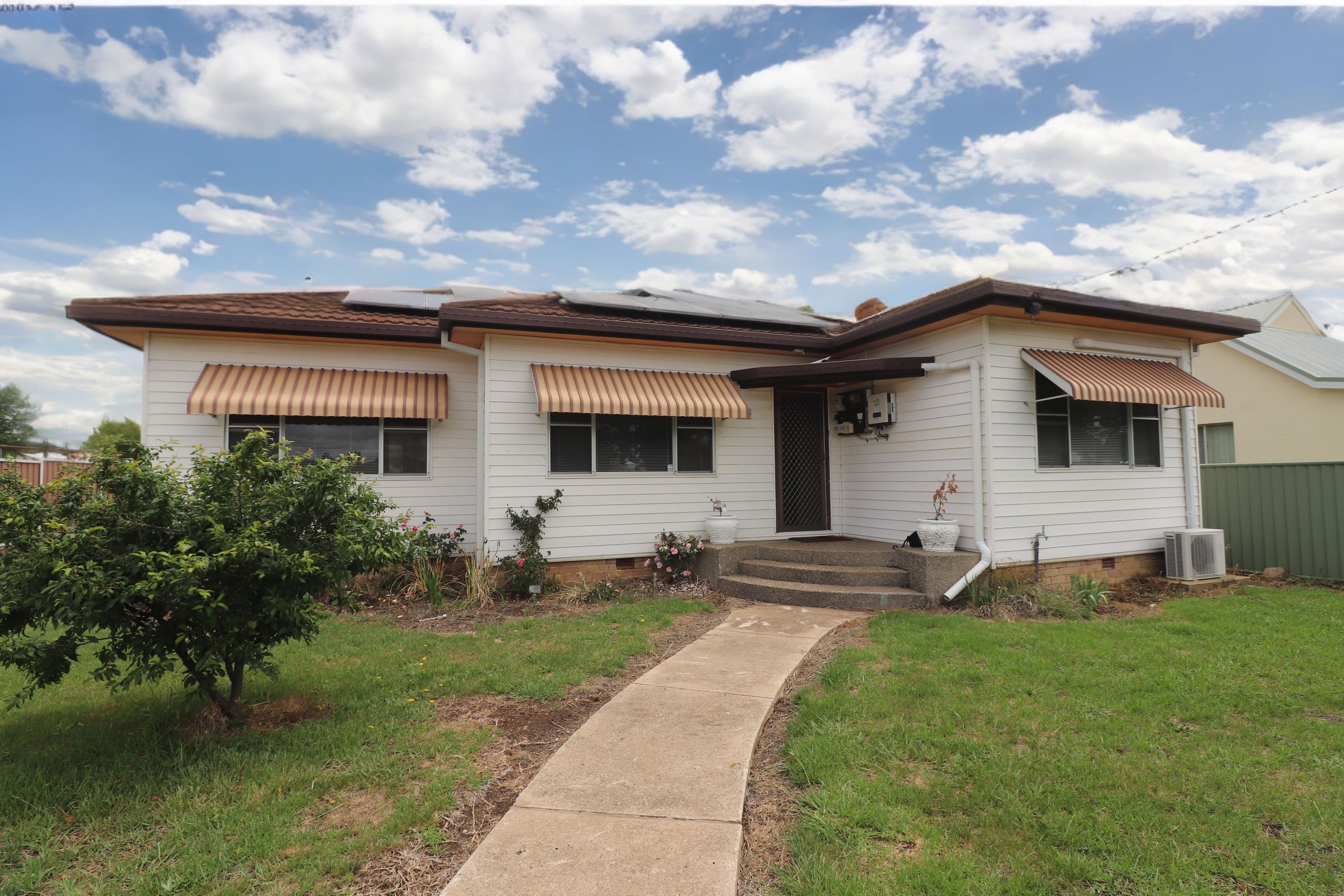 165 Taylor Street, Glen Innes NSW 2370, Glen Innes - Image 1