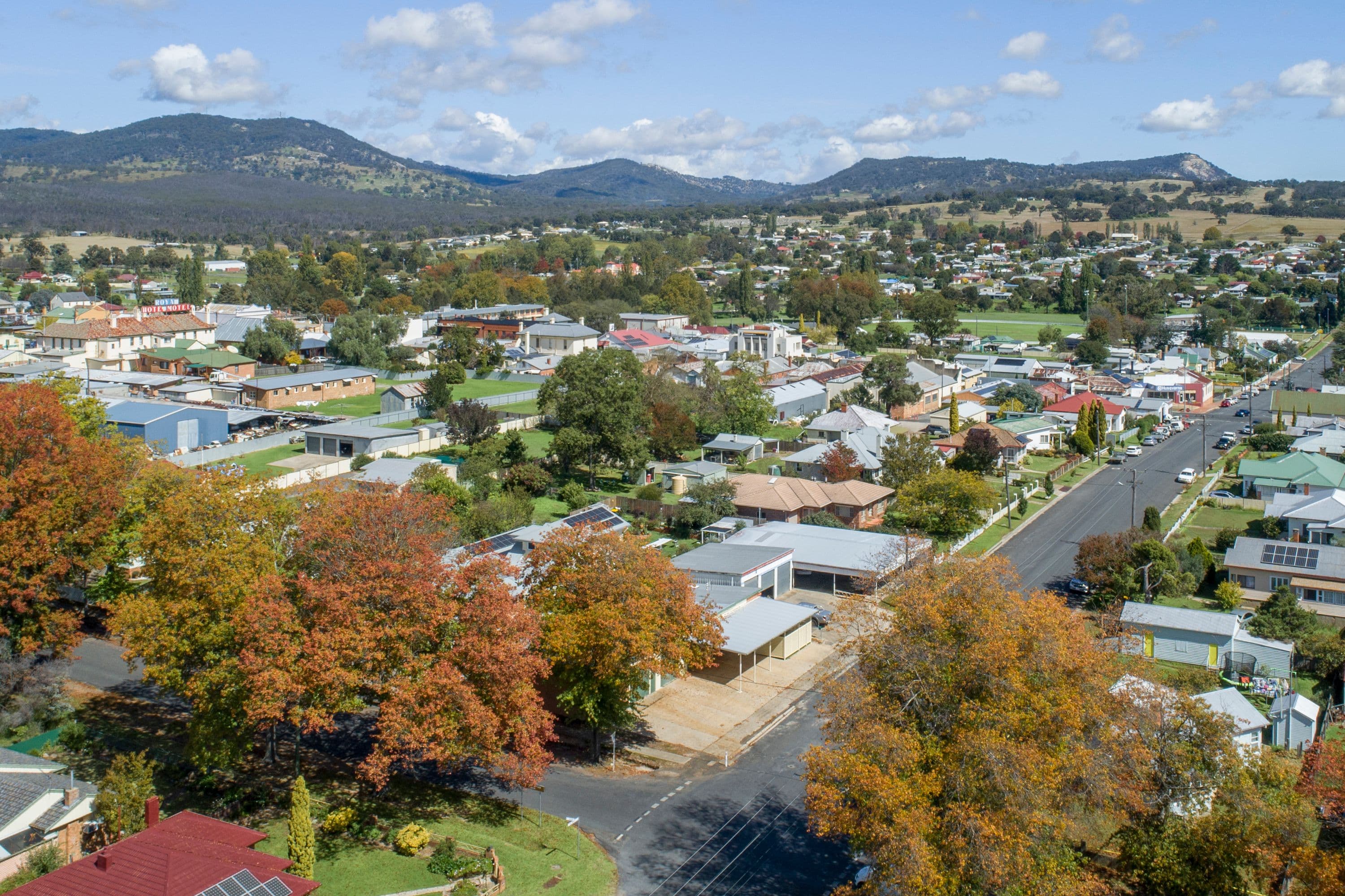 117 Molesworth Street, Tenterfield NSW 2372, Tenterfield - Thumbnail 2