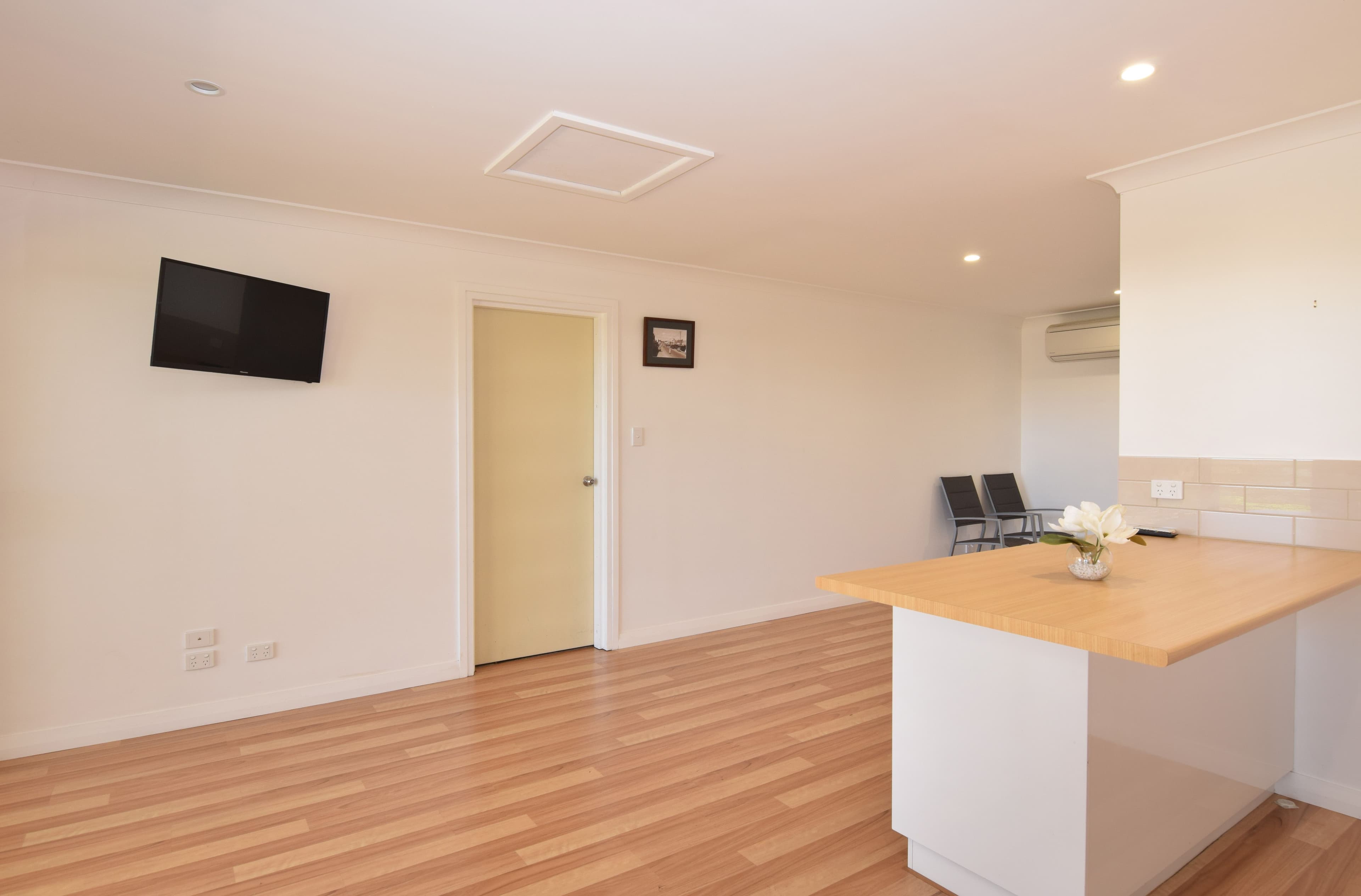 117 Molesworth Street, Tenterfield NSW 2372, Tenterfield - Thumbnail 5
