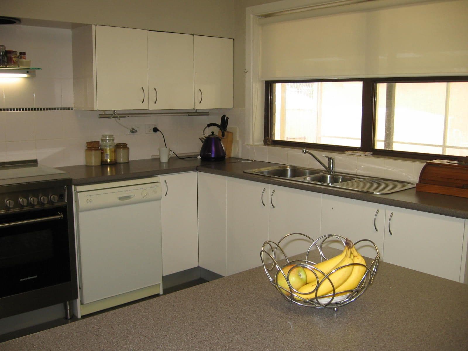 2 Reserve Street, Rochester VIC 3561, Rochester - Thumbnail 3