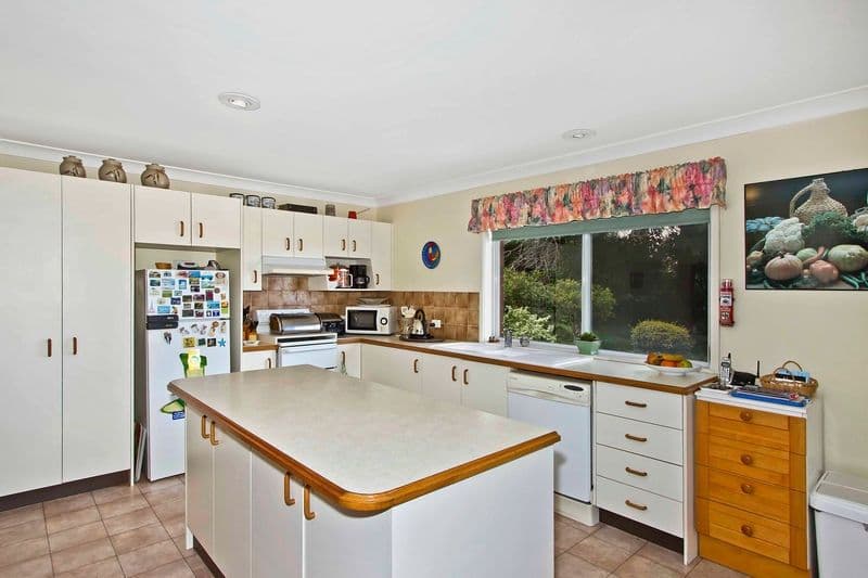 95 Henry Parry Drive, GOSFORD NSW 2250, Gosford - Thumbnail 3