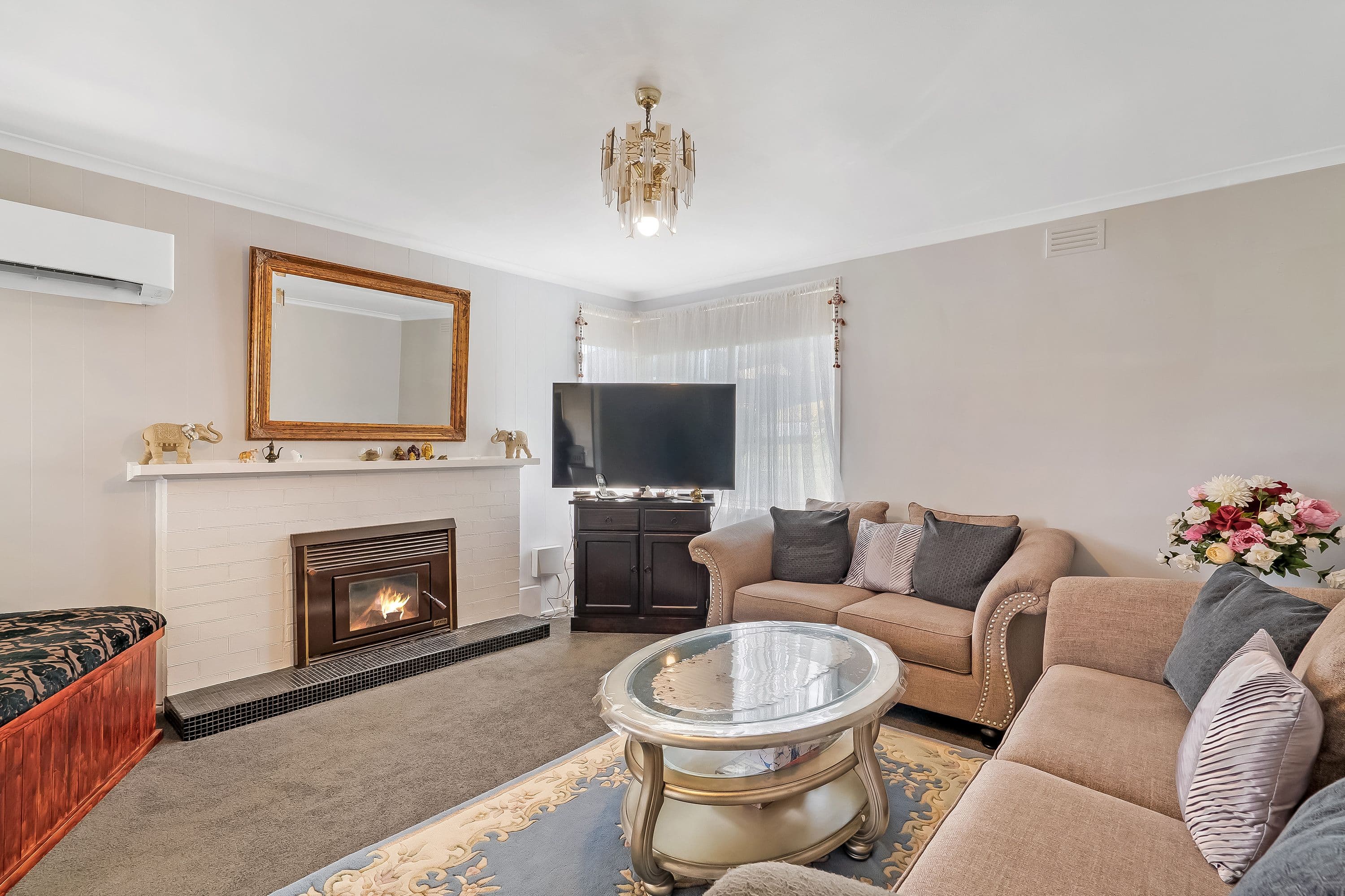 10 Devines Road, Glenorchy TAS 7010, Glenorchy - Thumbnail 2