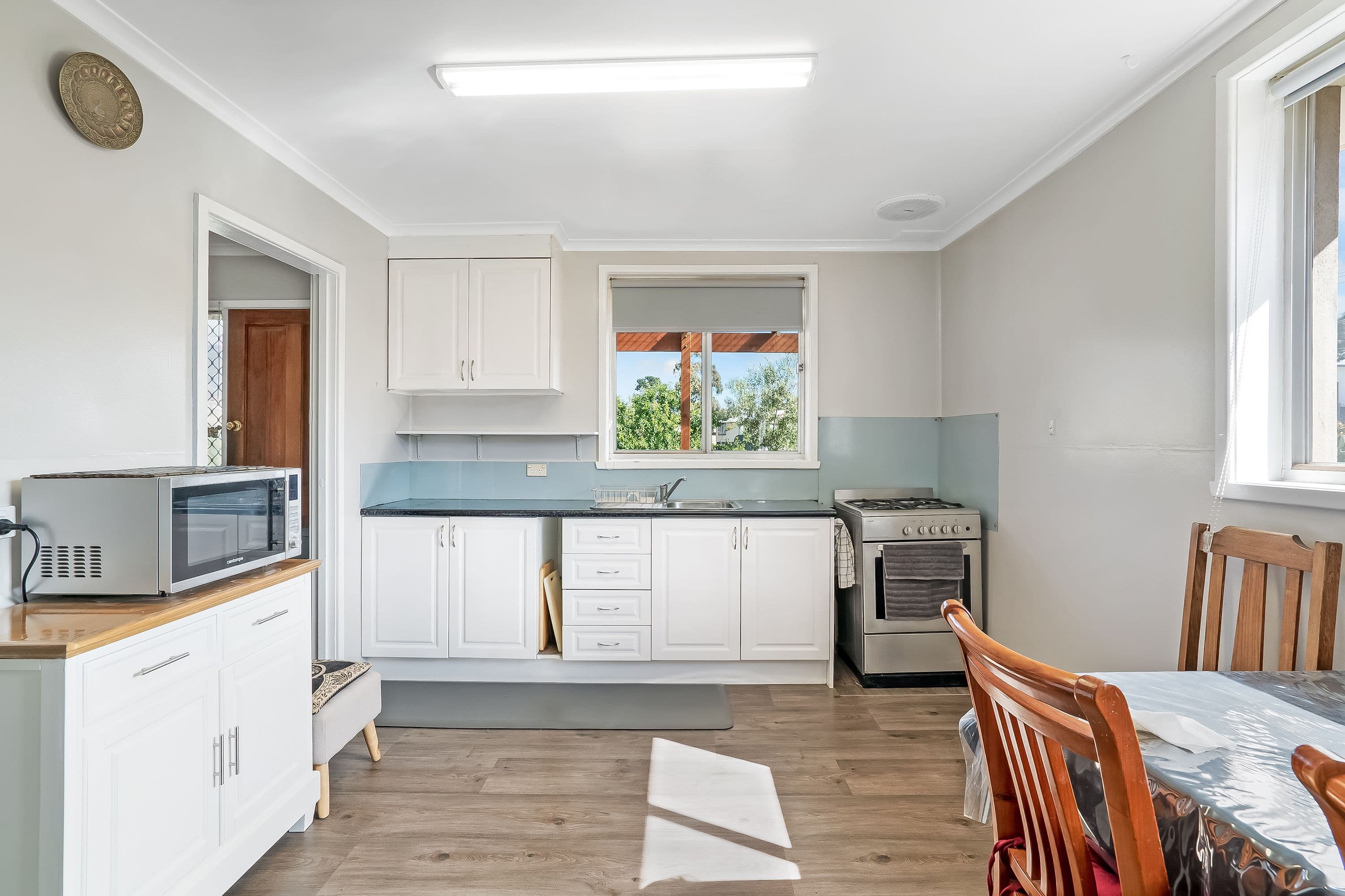 10 Devines Road, Glenorchy TAS 7010, Glenorchy - Thumbnail 3