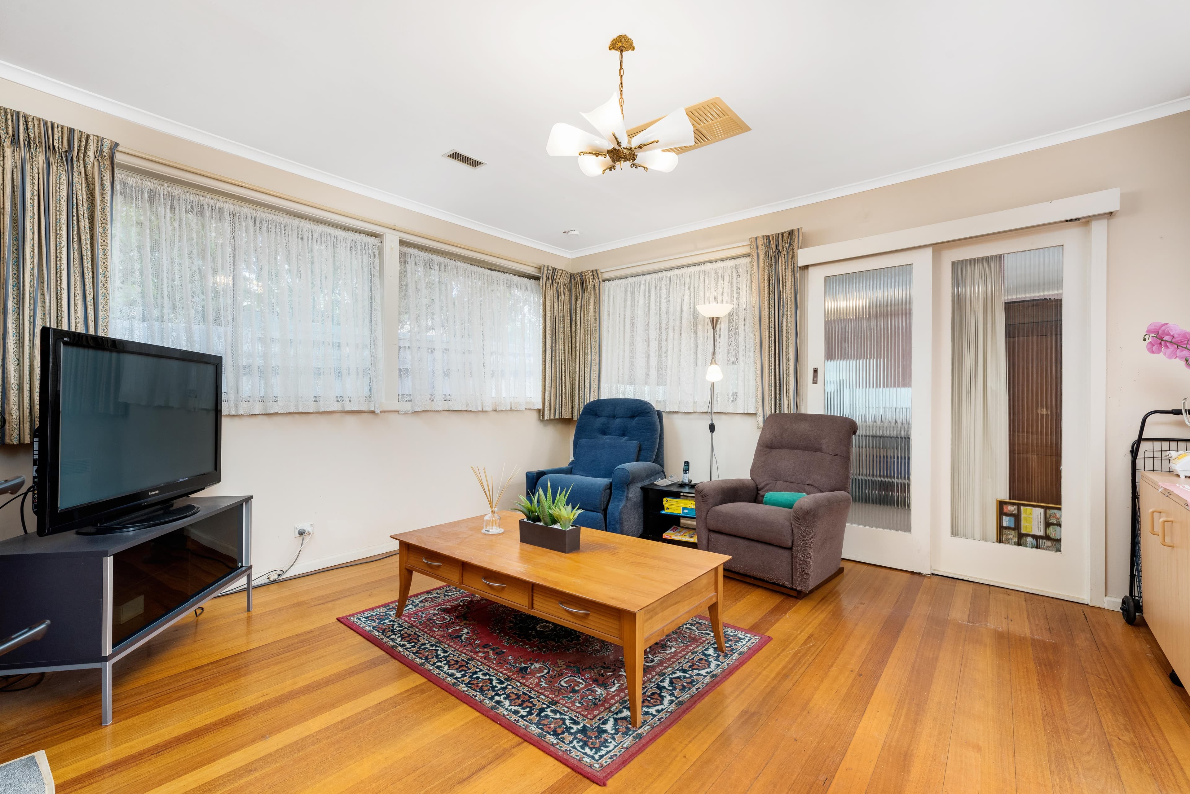 5 Flag Street, Kingsbury VIC 3083, Kingsbury - Thumbnail 5
