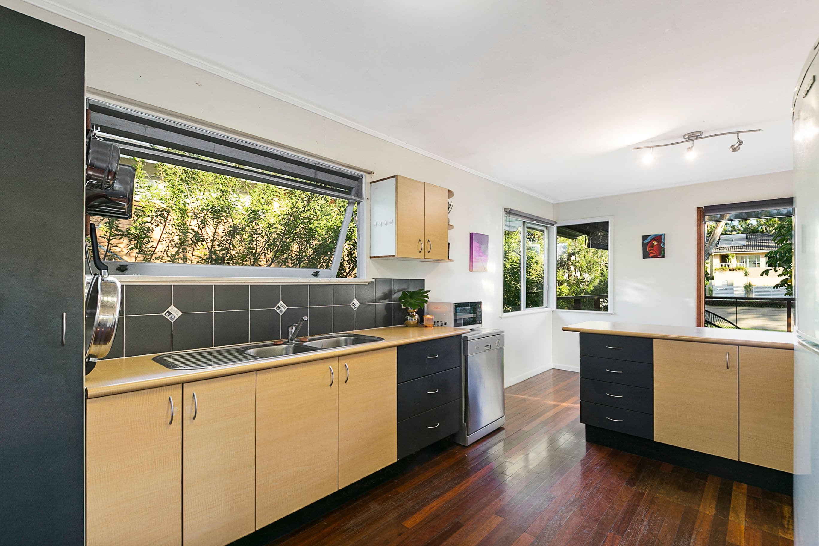444 Nursery Road, Holland Park QLD 4121, Holland Park - Thumbnail 3