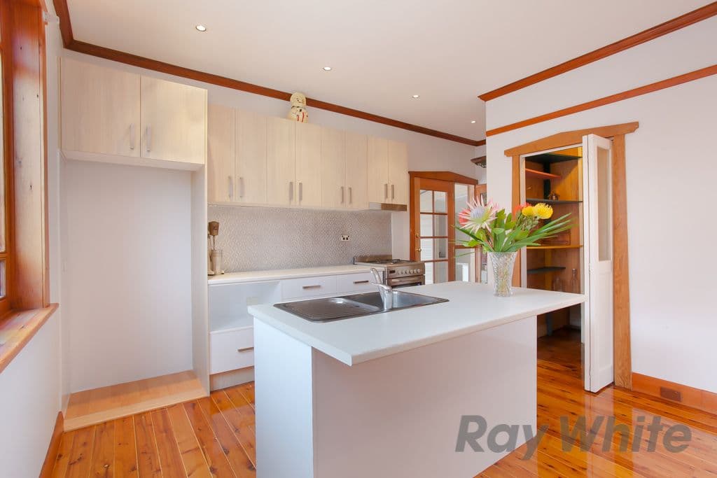 29 Wells Street, ADAMSTOWN NSW 2289, Adamstown - Thumbnail 3