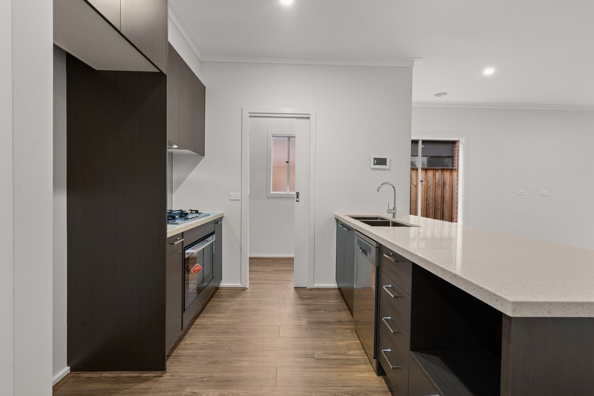 8 Assisi Street, FRASER RISE VIC 3336, Fraser Rise - Thumbnail 8